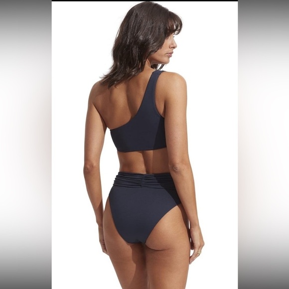 Seafolly One Shoulder Top High Leg Cheeky Bottom Bikini NWT size 6 & 8 - Picture 2 of 10